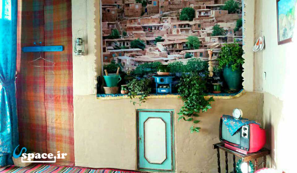 نمای داخلی اقامتگاه بوم گردی ترلان - همدان - روستای ترخین آباد